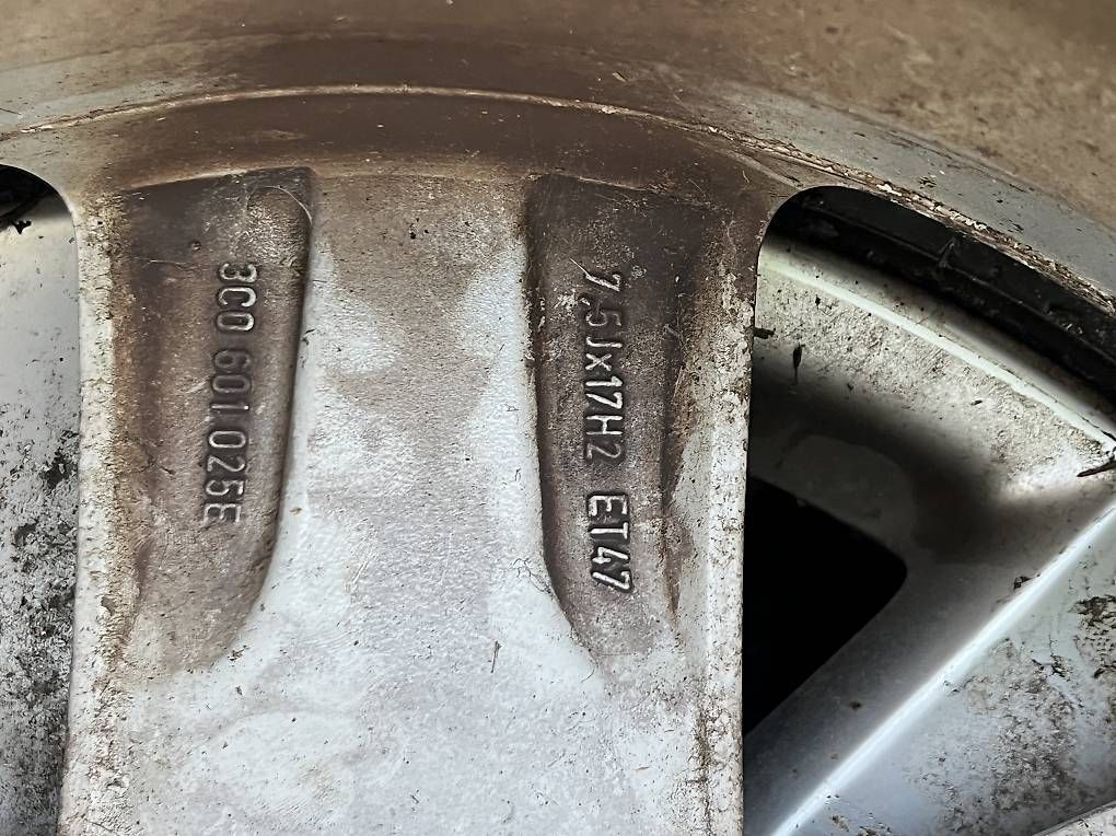 Felgen: VW Passat Alu Felgen – Gebraucht aus Maienfeld von Maruggel 2
