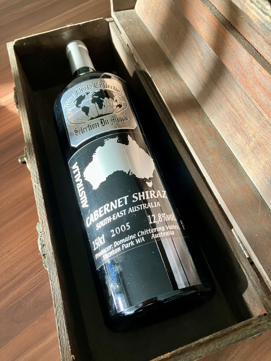 Vino: Shiraz 1,5 Liter – Nuovo e nell'imballaggio originale da schönenwerd venduto da Mangal 1