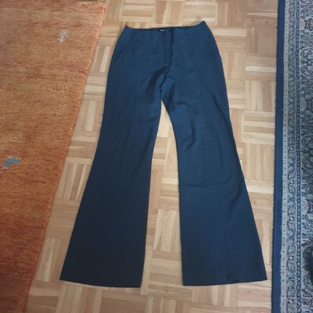 DKNY schöne Hose Gr. 8