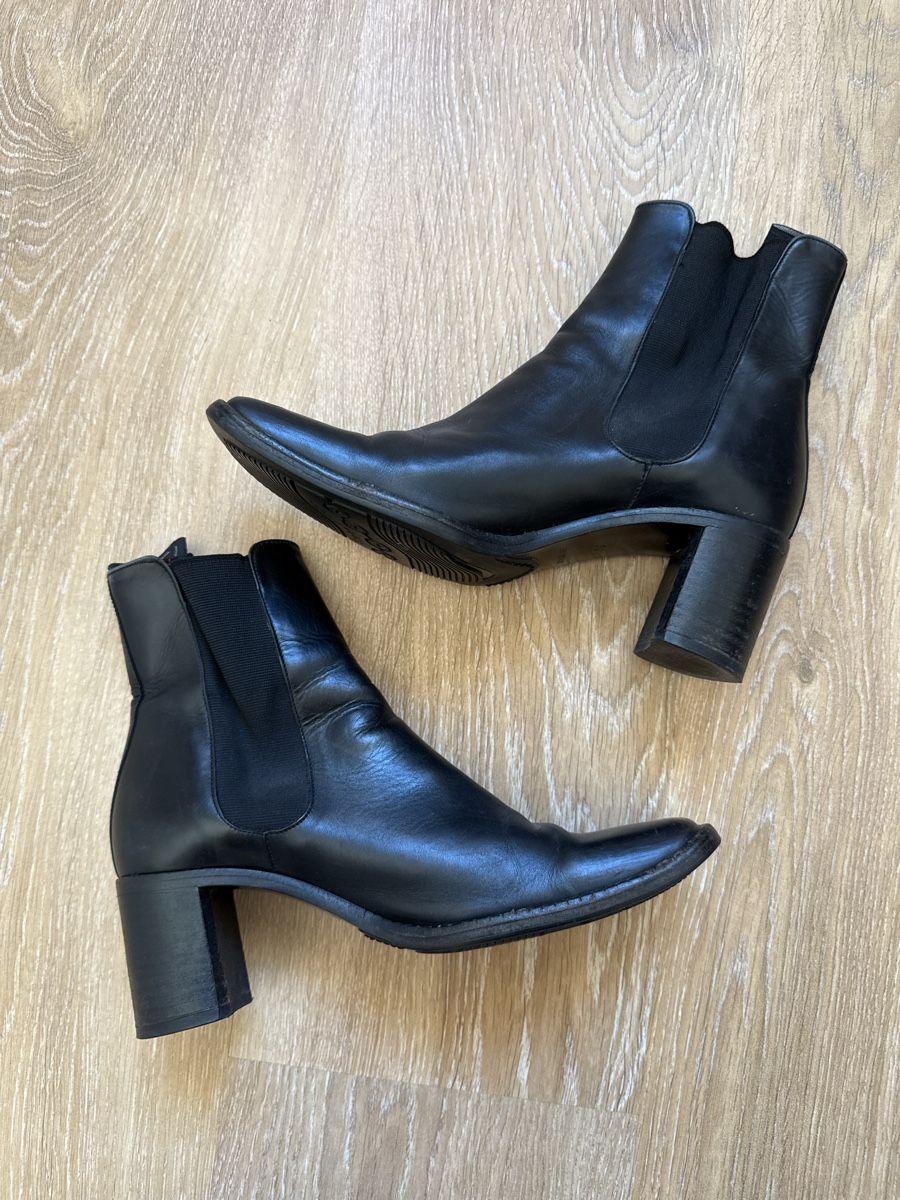 Damenschuhe: Bottines à talons noir cuir Freelance, p.36 – Gebraucht aus Tavannes von Thriftshop 1