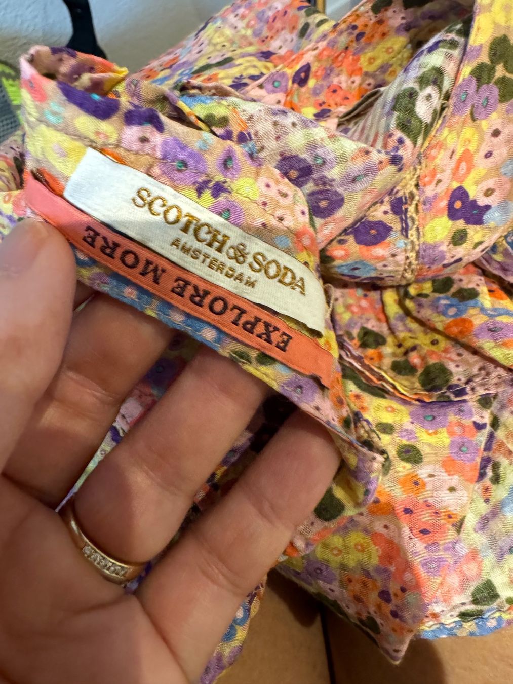 Chemisiers: Bluse size S Scotch & Soda – D'occasion à Münchenstein par ArleneLM 3