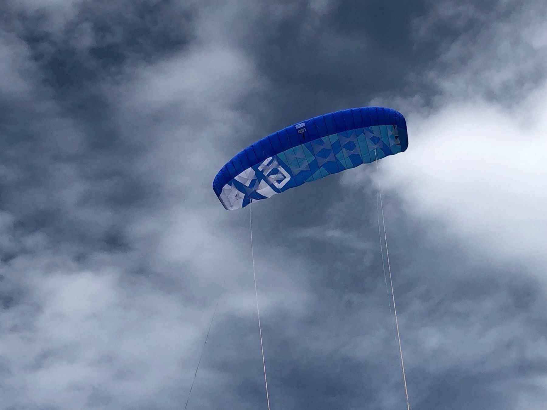 Gin Kiteboarding Aquilone: Kite Gin Marabou 12 – Usato da Zürich venduto da g00dbuy