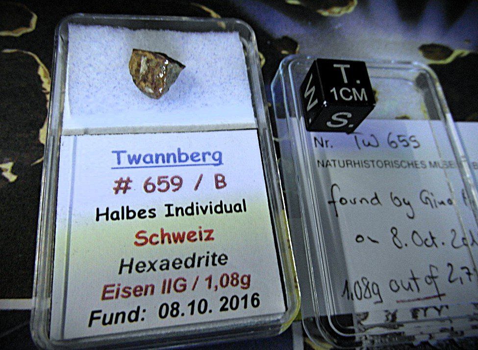 Minerali & Pietre curative: +++  Original Schweizer Meteorit TWANNBERG mit 1,08 g  +++ – Nuovo (secondo la descrizione) da Lengnau BE venduto da Lanthemann 3
