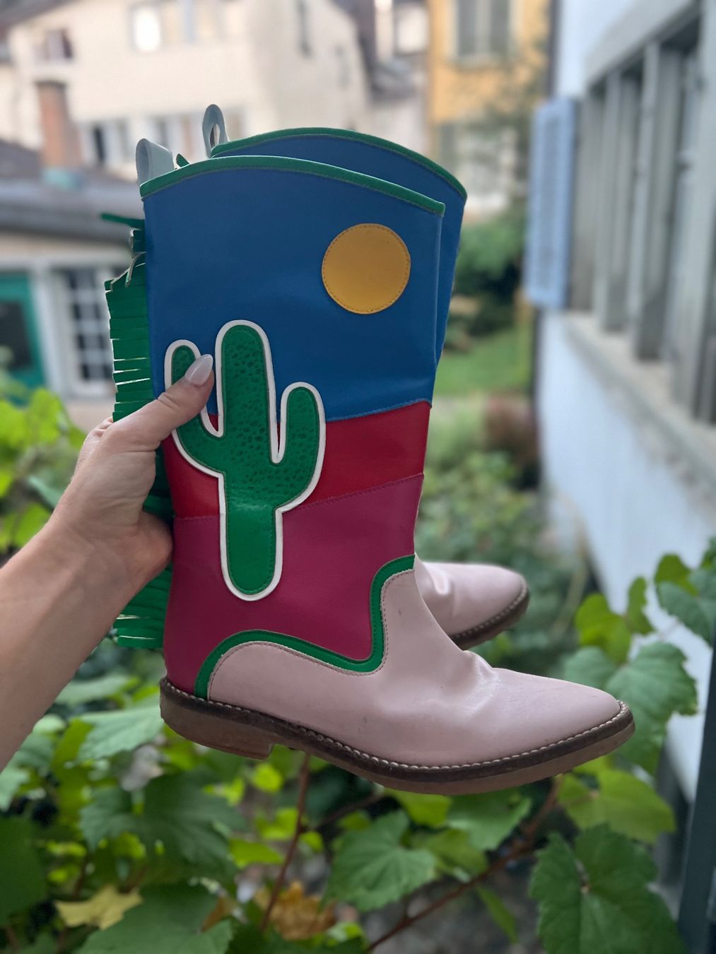 Stella McCartney Scarpe per ragazze: Stella McCartney Coole Cowboystiefel Gr. 35, bunt, Mädchen – Usato da Zürich venduto da sil_wx77