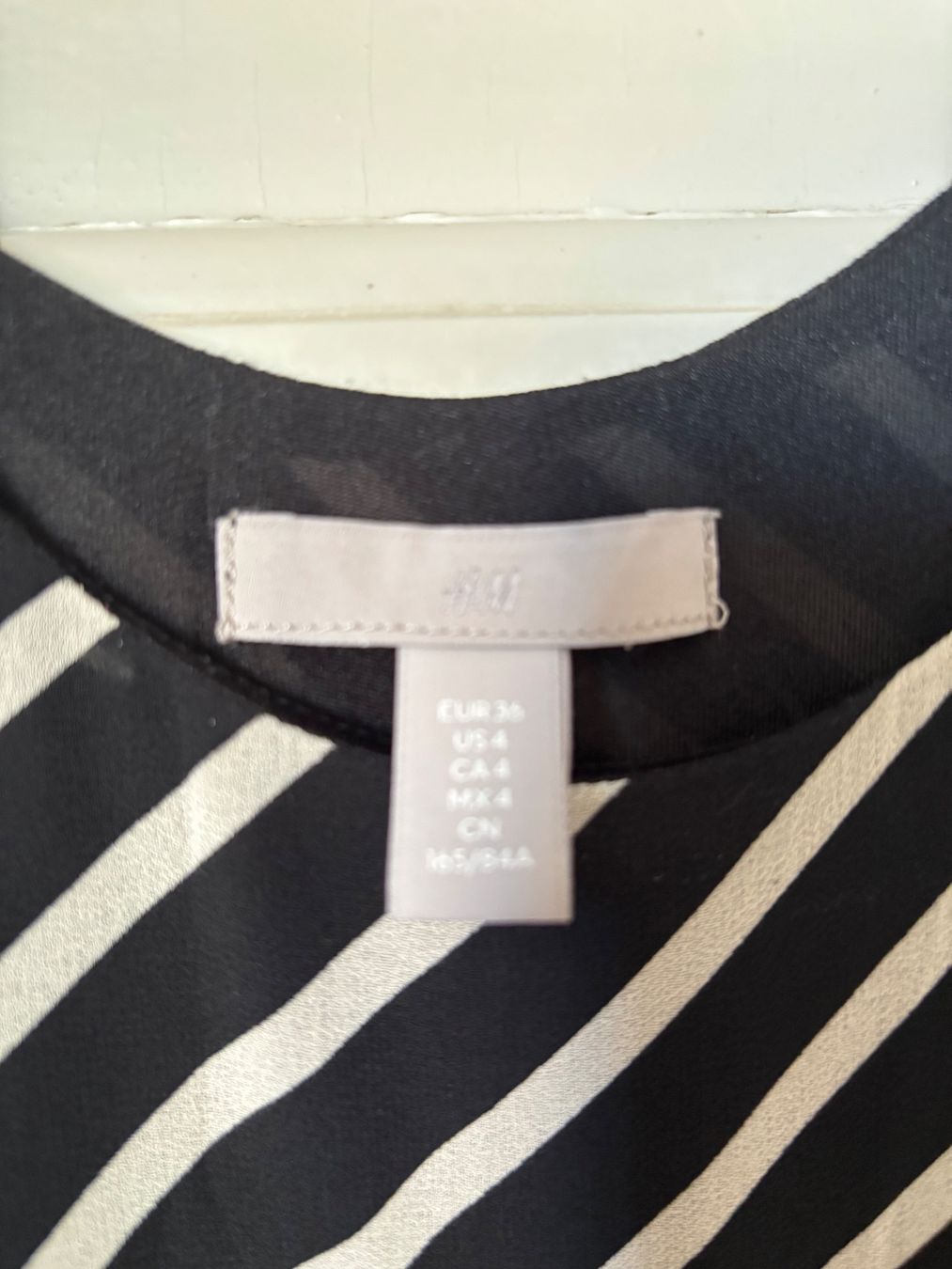 H&M Jumpsuits: Jumpsuit H&M T36 – Neu und originalverpackt aus Lausanne von Aylinou 2