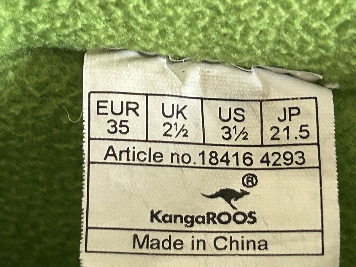 Scarpe per ragazzi: Kinder Winterstiefel KangaROOS Grösse 35                     – Usato da Wolhusen venduto da eve_m6cg 5
