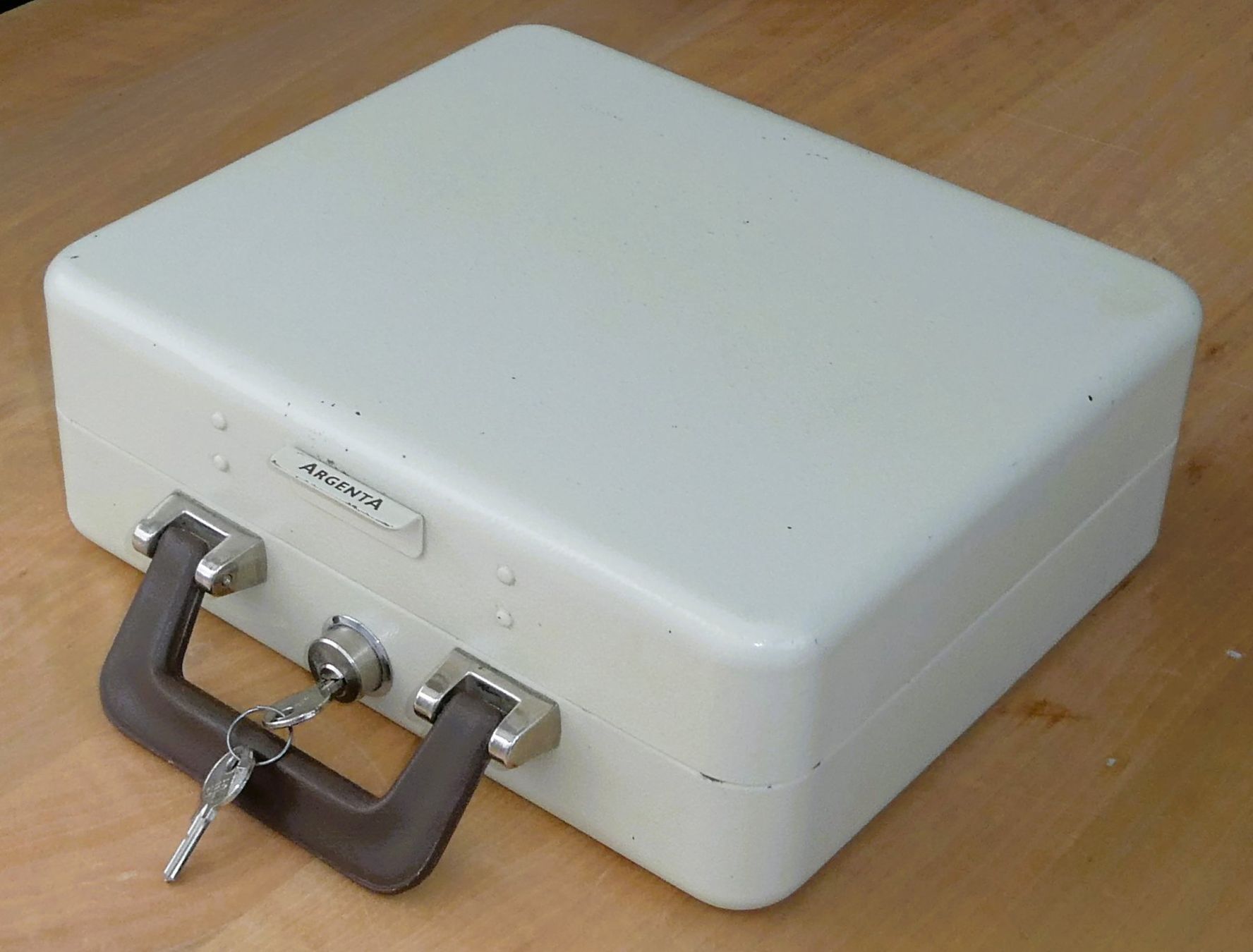 Registratore di cassa: Geldkassette Rieffel Argenta – Usato da Beromünster venduto da legolas_mt-gd 1