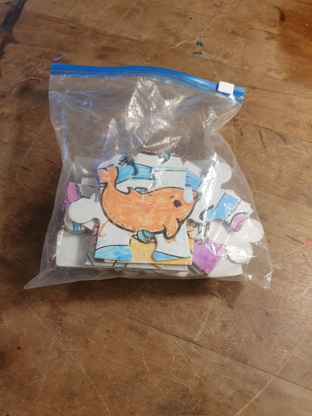 Puzzles: Kinderpuzzle 24 Teilig ausgemalt – Gebraucht aus Zürich von loosebone 1