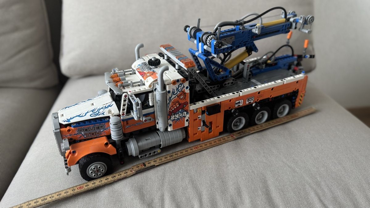 Lego Giocattoli: Lego Technics LKW  42128 – Usato da Thun venduto da Topmat 2