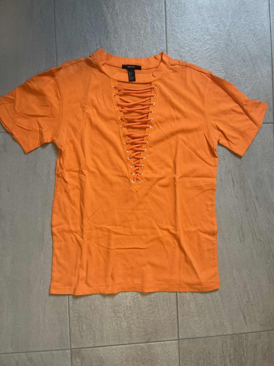 T-Shirts: T-shirt Forever 21 S – Gebraucht aus Minusio von liam04