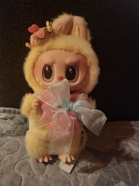 Süsse Labubu Princess Let’s Checkmate Edition | Comprare su Ricardo