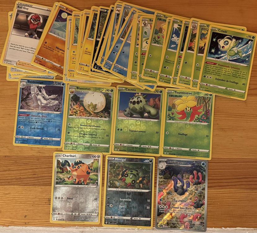 Lot de 50 Cartes Pokémon neuves/bon état en français (Neuf (Voir