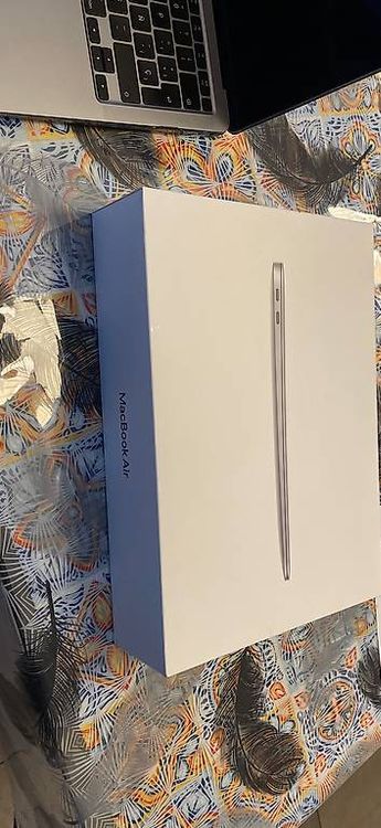 Notebook: MacBook Air 13" – Usato da Sonceboz-Sombeval venduto da msap 2