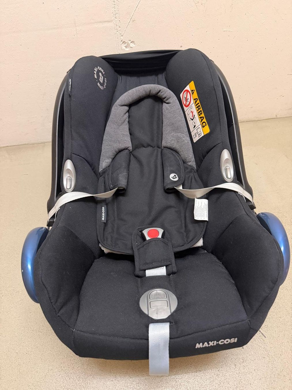 Maxi-Cosi Seggiolini per auto: Maxicosi + Isofix – Usato da Diessenhofen venduto da Carolinna 4