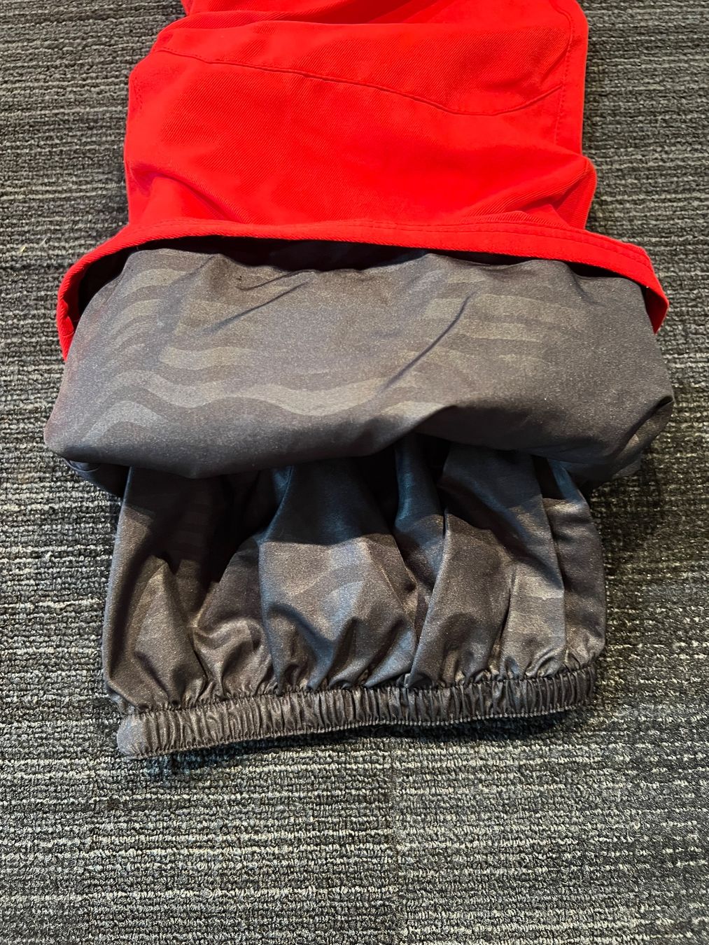 Volcom Pantaloni: Skihose VOLCOM, Col. rot, Gr. 12J / top Zustand – Usato da Münsingen venduto da ambuehl81 3