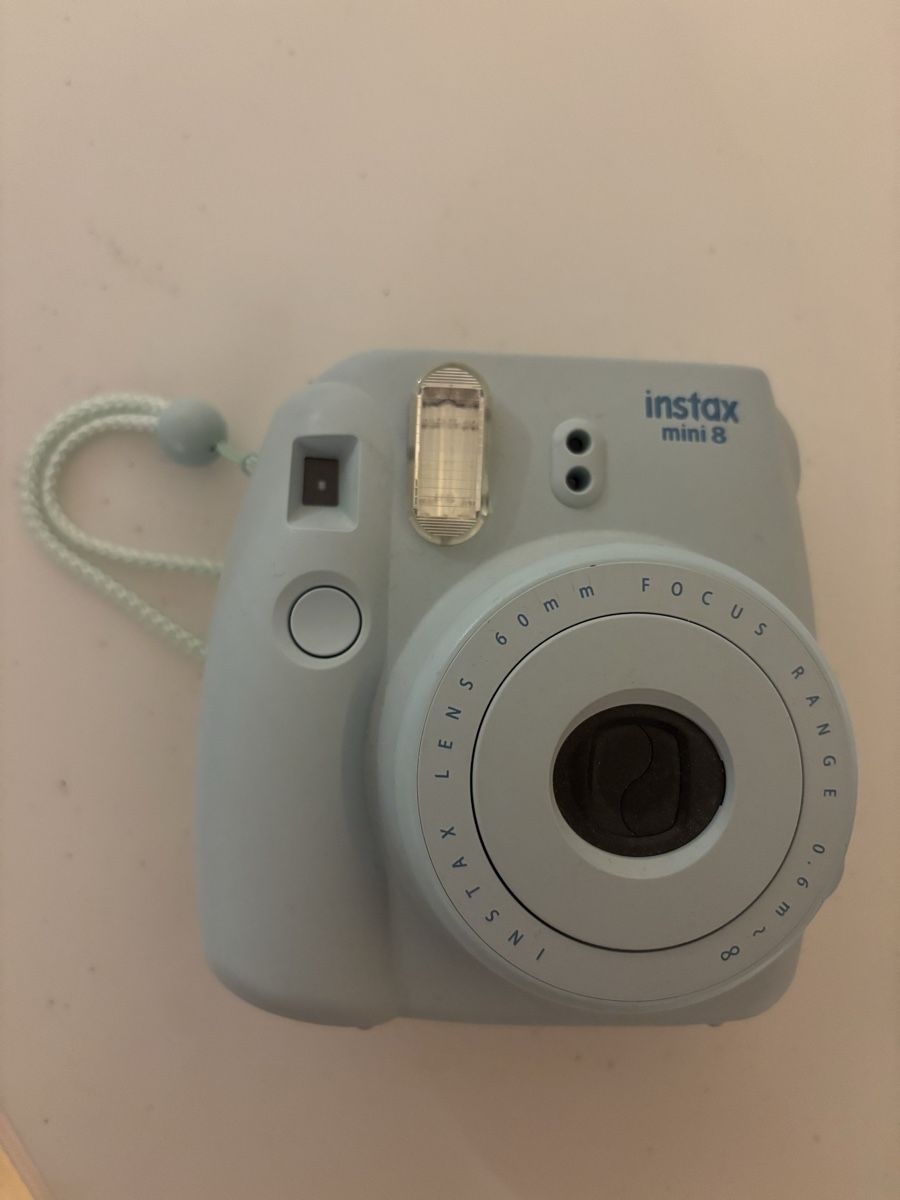 Fujifilm Kamera: Fujifilm Instax Mini 8 camera light blue used – Gebraucht aus Unterentfelden von mir_wi
