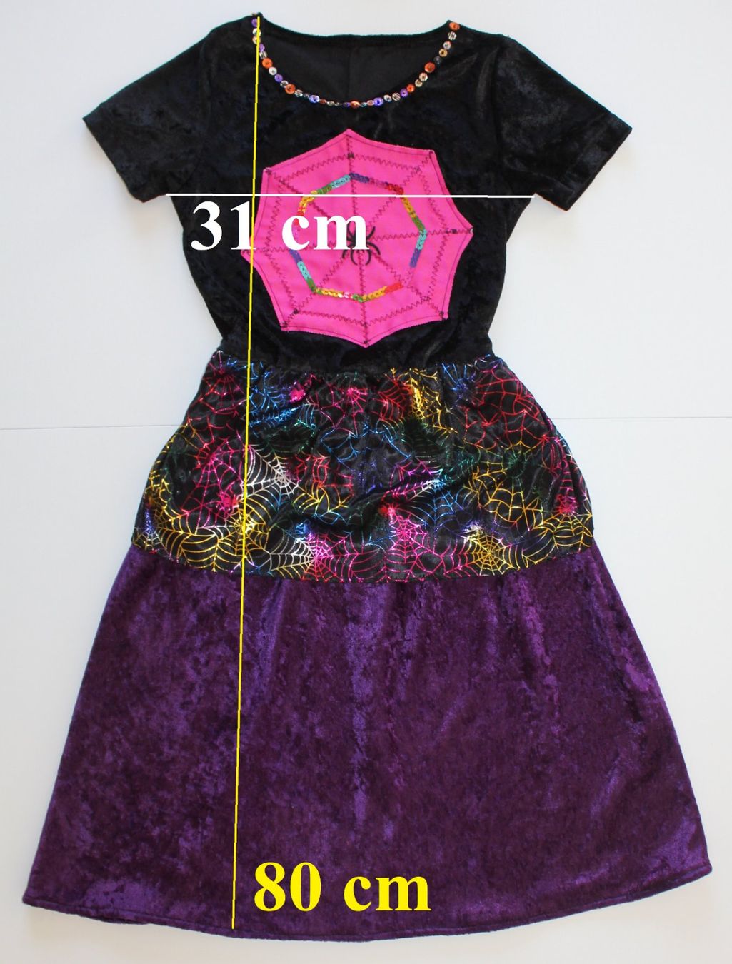 Costumes: Costume sorcière / Hexe t. 4 - 5 ans – D'occasion à Peseux par CoolShoping 2