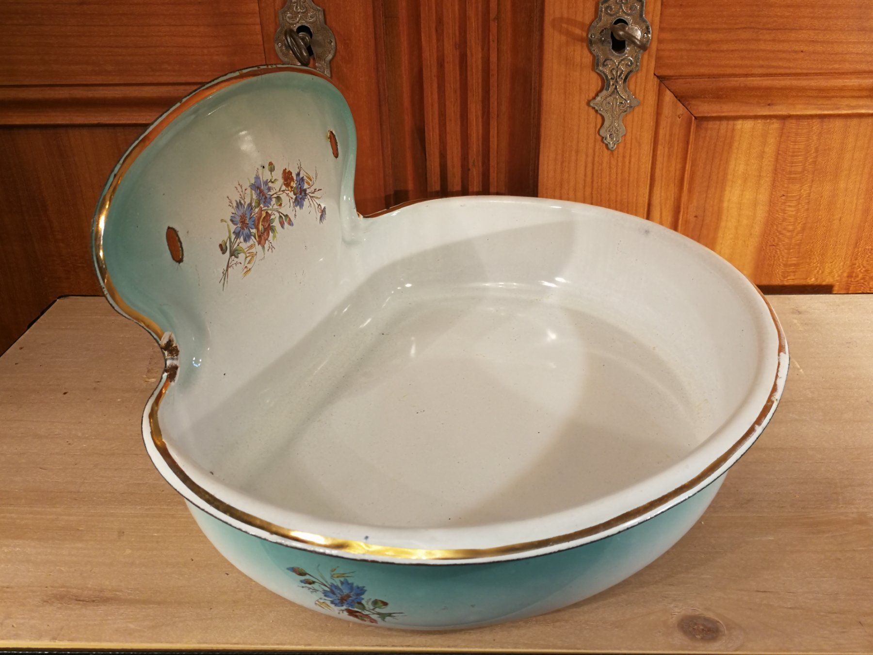 Schalen: Emaille Becken, Antike Ablage,Tablar – Gebraucht aus Wagenhausen von Simbad 2