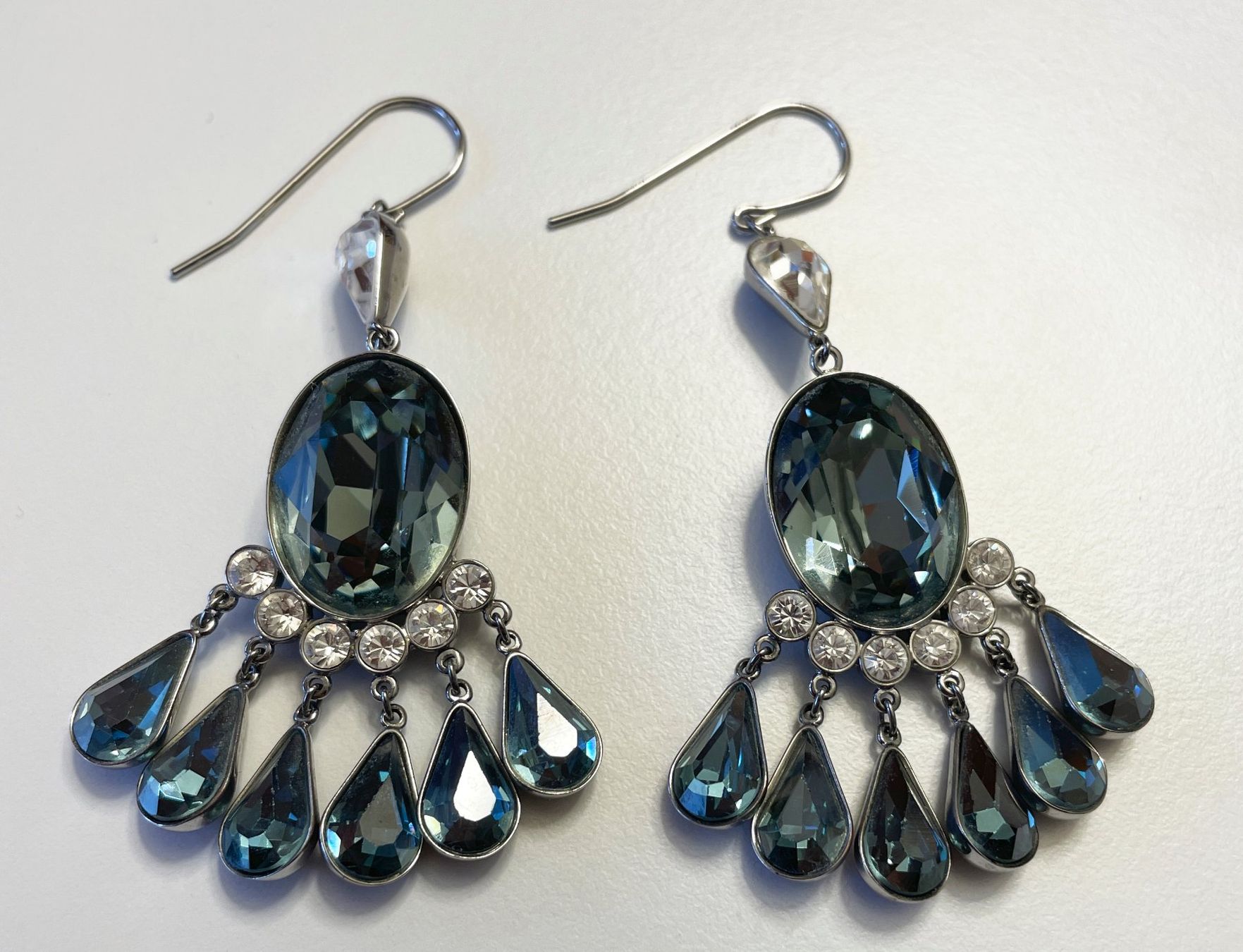 Swarovski Orecchini pendenti & Orecchini a lobo: Ohrhänger von Swarovski – Usato da Chur venduto da elifor