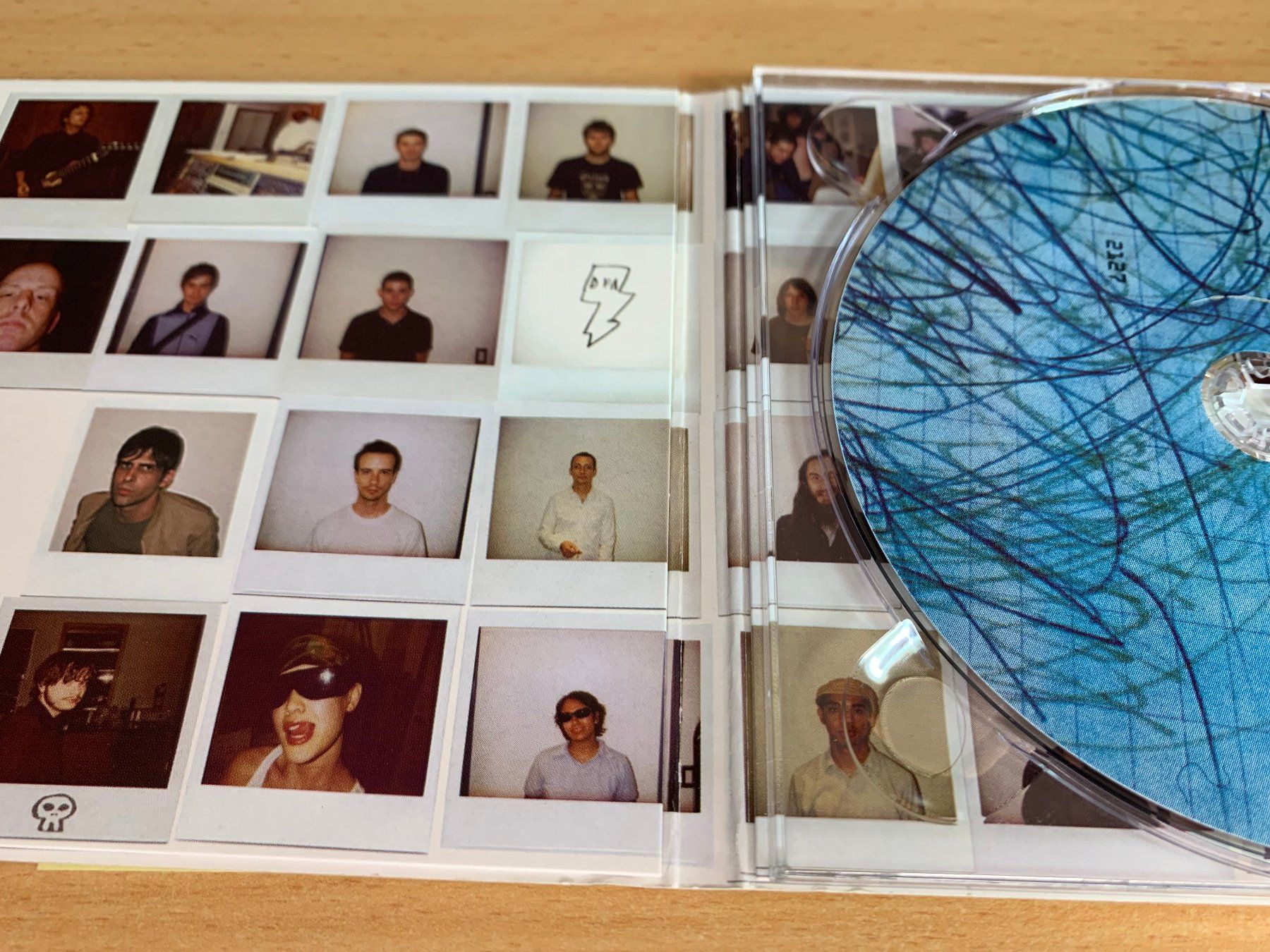 CDs: Various – DFA Compilation #1 – Gebraucht aus Rikon im Tösstal von Alpenmutz 2