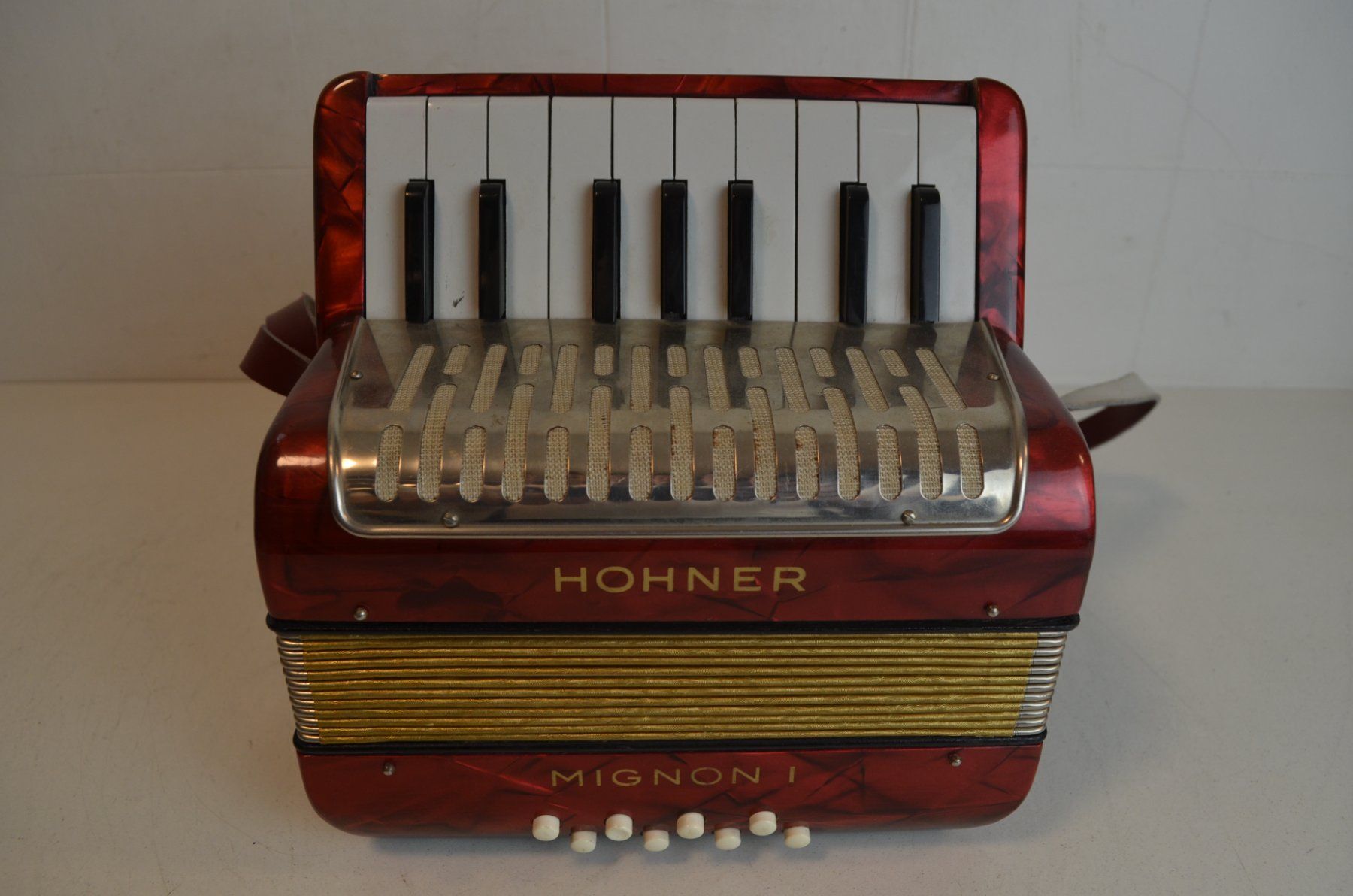 Hohner Strumenti musicali: Akkordeon chromatisch Hohner Mignon I – Usato da Zürich venduto da baumusik