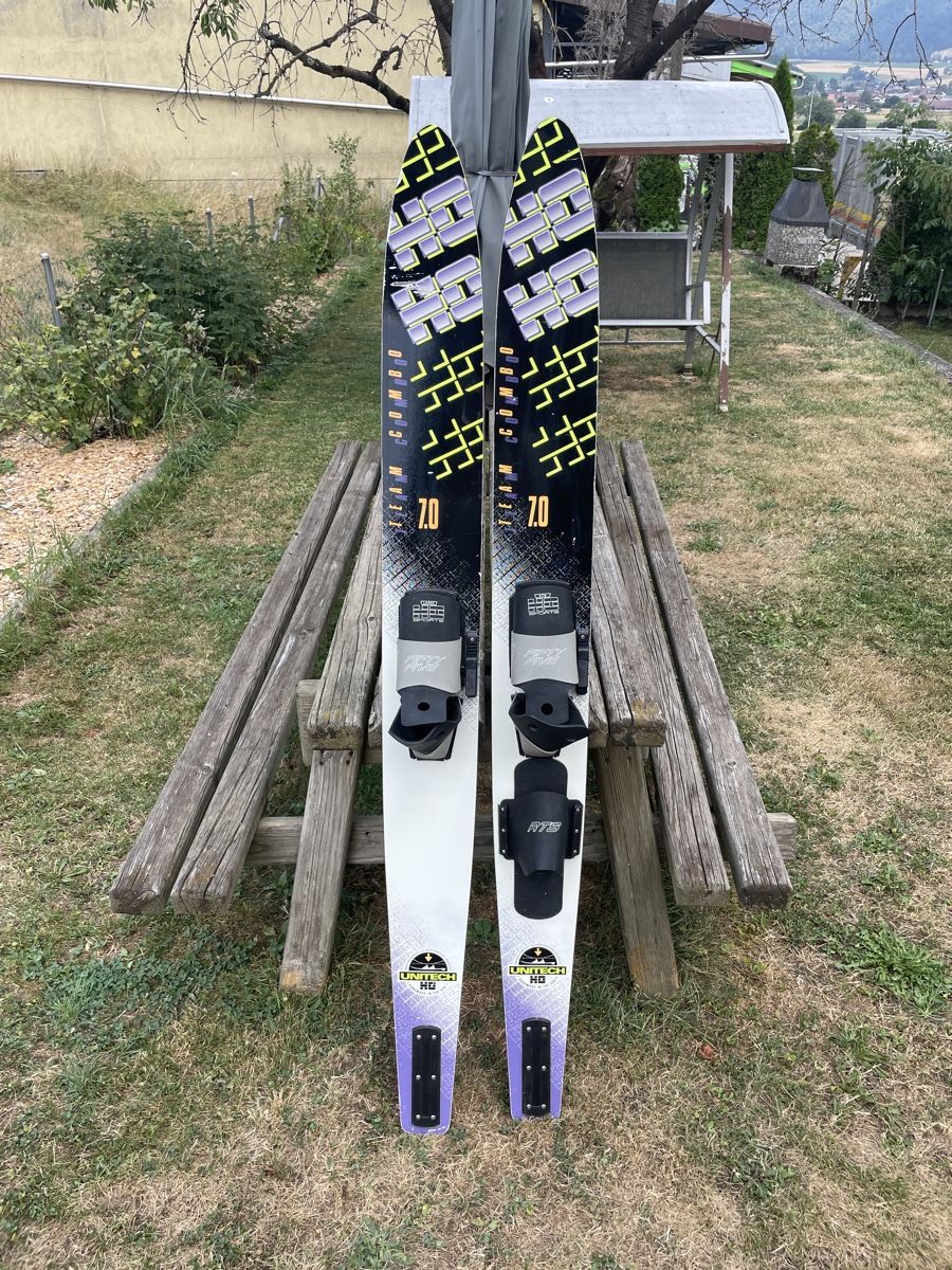 Skis: Ski nautique – Gebraucht aus Chézard-St-Martin von RePhone_ 3