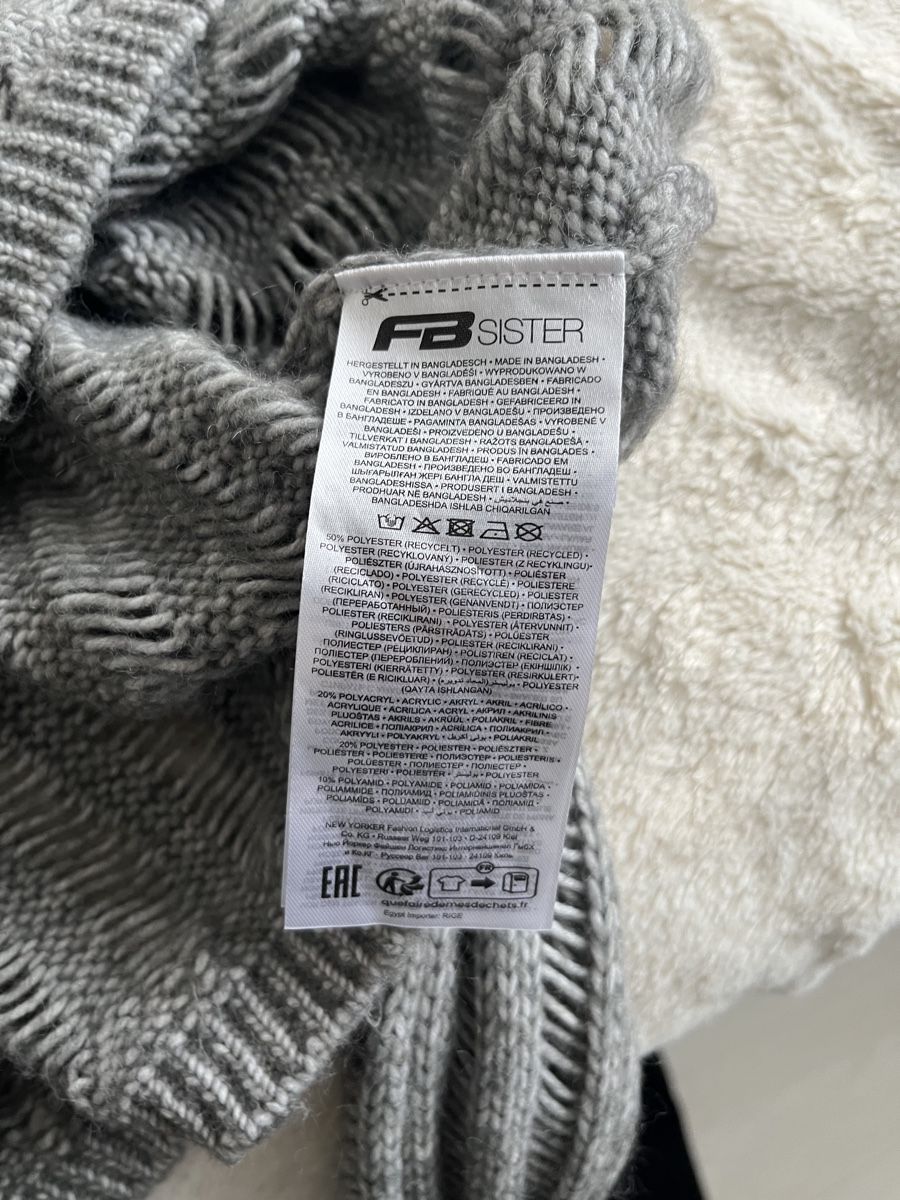 Pullover & Sweatshirts: FB Sister Strickpullover XS, grau, top Zustand – Neu (gemäss Beschreibung) aus Aesch BL von Yezdam 3