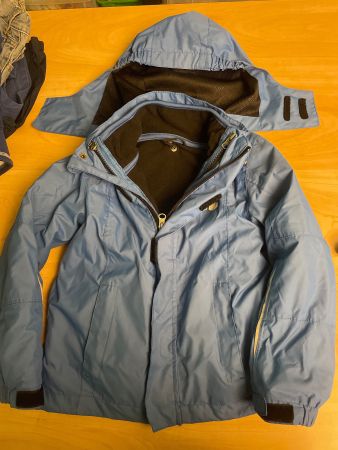 Neuwertige 2 in 1Regenjacke/Fleece Gr.116