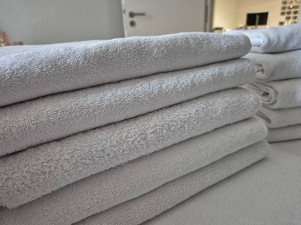 Badetücher: FROTTEE 5 Stk.35.- – Gebraucht aus Burgdorf von kuz_t2hy 1