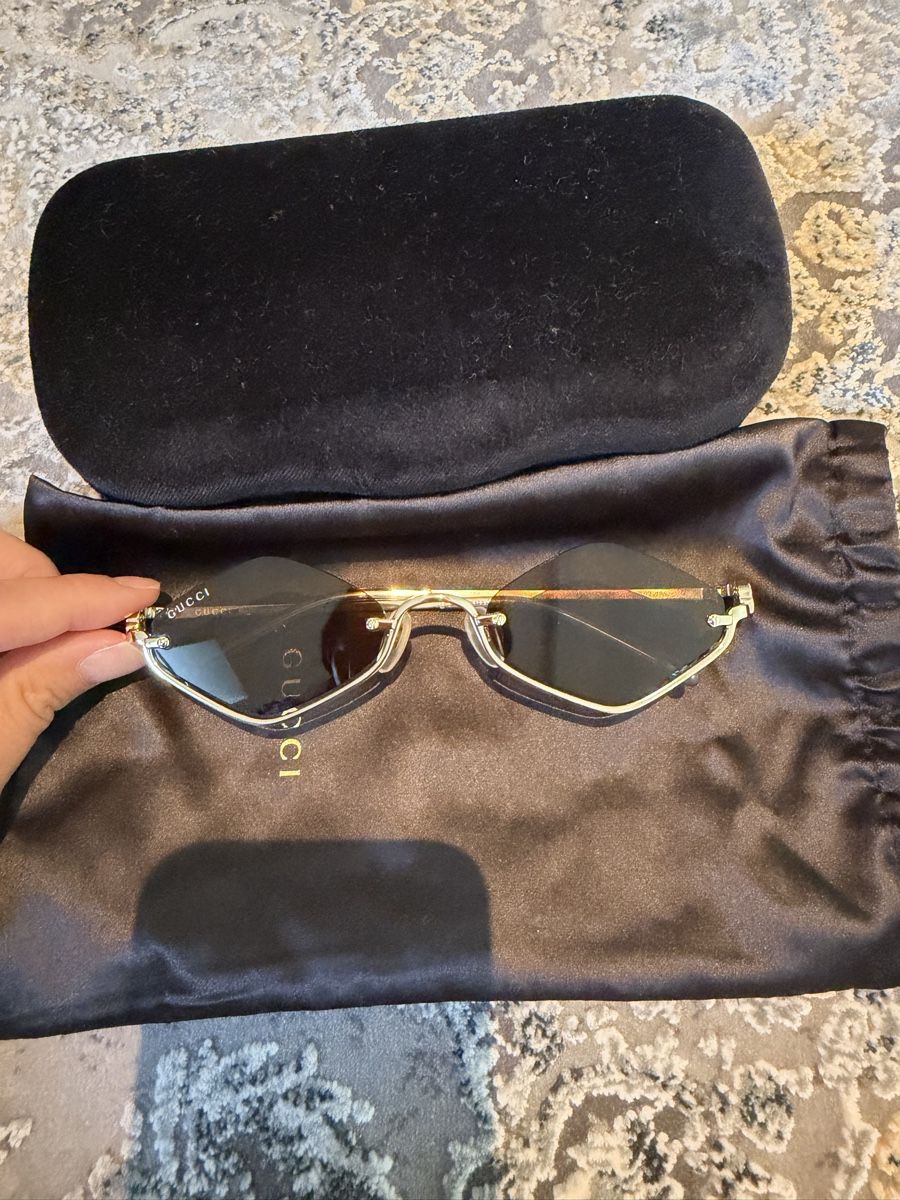 Gucci Brillen & Gläser: Gucci Sonnenbrille – Neu und originalverpackt aus Gossau ZH von shpresa105 1