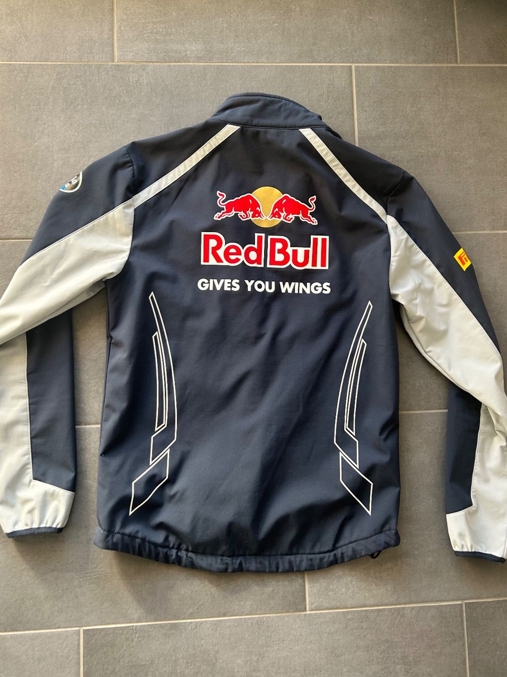 Jacken: Red Bull Jacke - Gr. S - neuwertig – Neu (gemäss Beschreibung) aus Brüttisellen von ThommyK 3