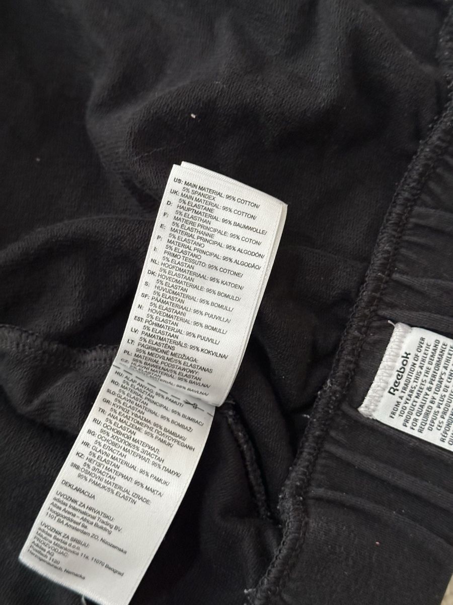 Reebok Maglioni & Felpe: Reebok Hoodie Gr.XS – Usato da Bern venduto da BrandVilla 5