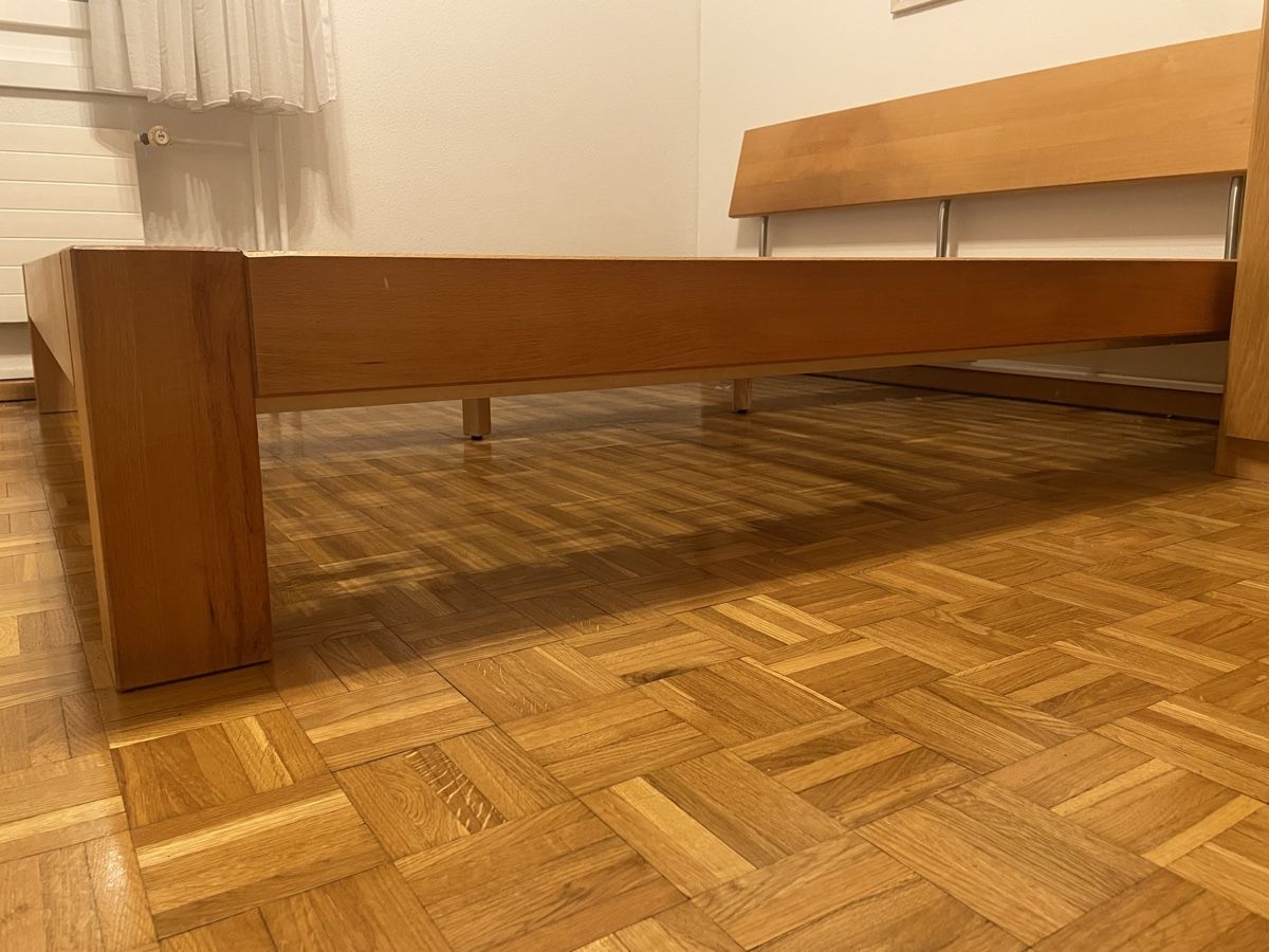 Betten: Bett mit Rost – Gebraucht aus Greifensee von pas_vgg2 1