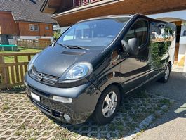 Opel Vivaro 2,5 TD