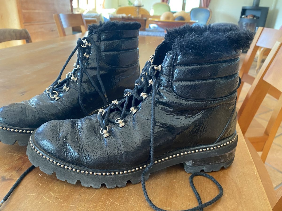 Scarpe da donna: Bottines chic noires taille 38 – Usato da Epagny venduto da nie_n5yb 1