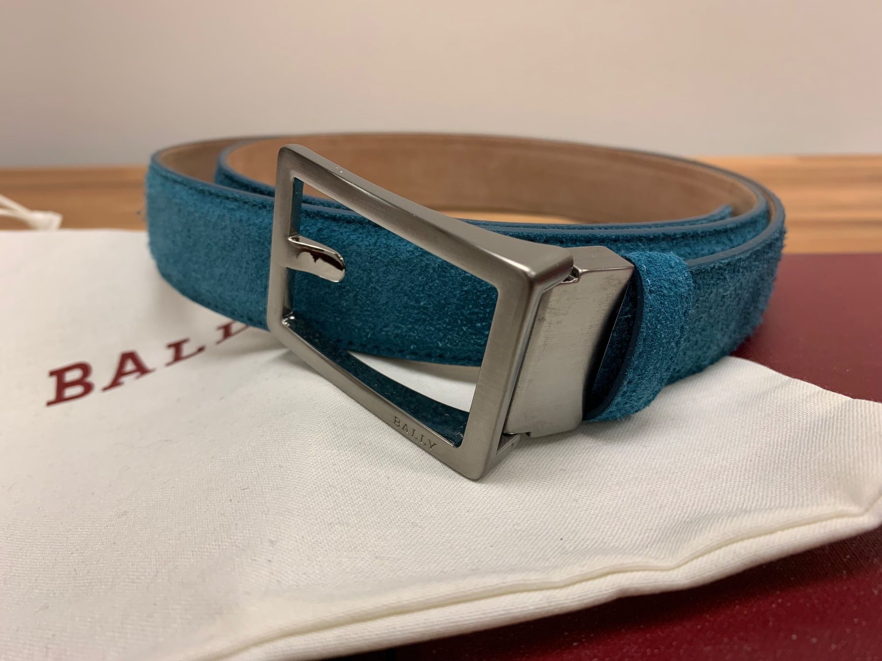Gürtel: Original Bally Wildleder Gürtel in blau – Neu (gemäss Beschreibung) aus Winterthur von Compiorg 1