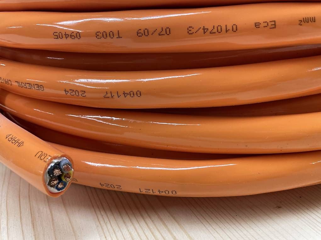 Cavi: PUR Kabel 5x6 3LNPE orange Eca – Usato da Mosen venduto da JD8345 3