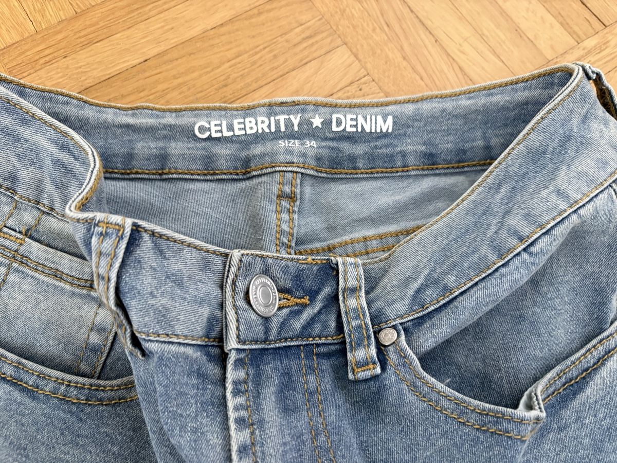 Jeans: Weite Jeans – Nuovo (secondo la descrizione) da Allschwil venduto da basilea017 2