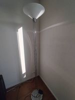 Stehlampe dimmbar