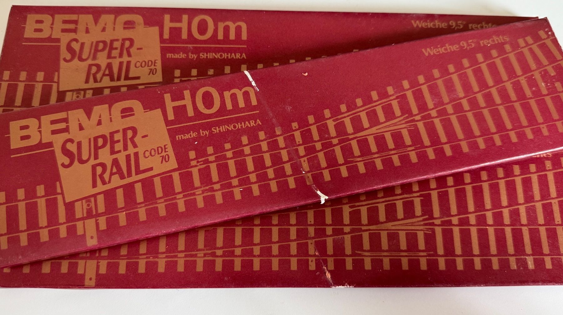 Bemo Modellini di ferrovie: Bemo Weiche rechts 9.5° Art. 4294 607 – Nuovo e nell'imballaggio originale da Samedan venduto da Gischpel25 4