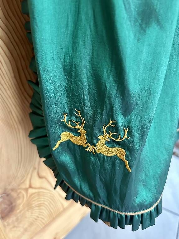 Vestiti: Dirndl  – Usato da Stans venduto da Shorteri 3