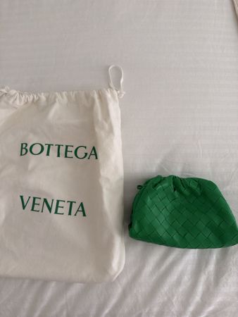 Bottega Veneta The Pouch Mini green leather clutch bag