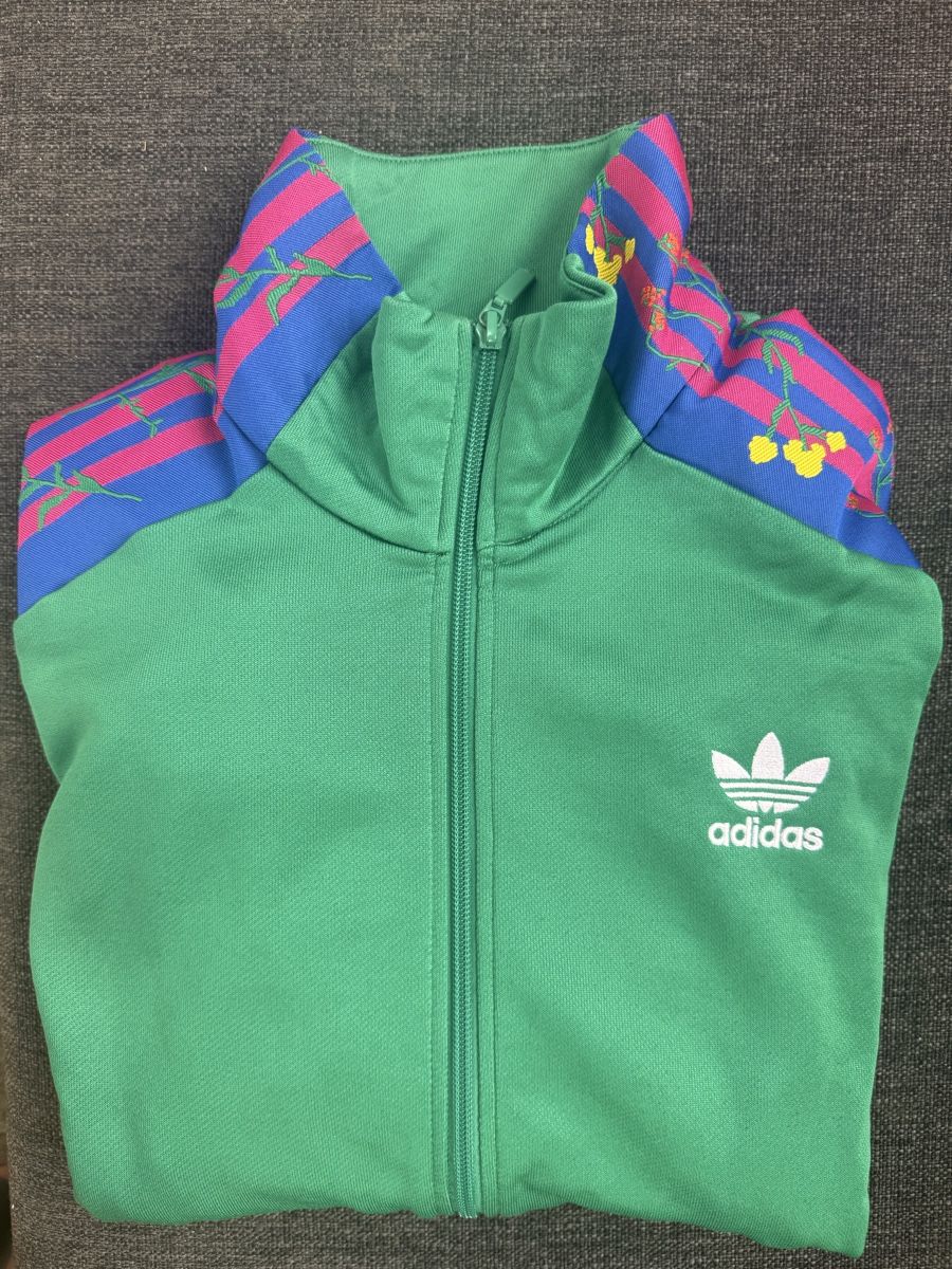 Adidas Giacche: Trainer von ADIDAS / Grösse: 38  – Usato da hendschiken venduto da hippielfe 4