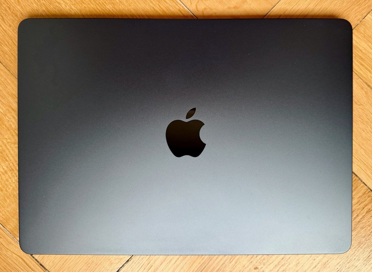 Apple Notebook: Apple MacBook Air M2 (2022) – Usato da Zürich venduto da misialq