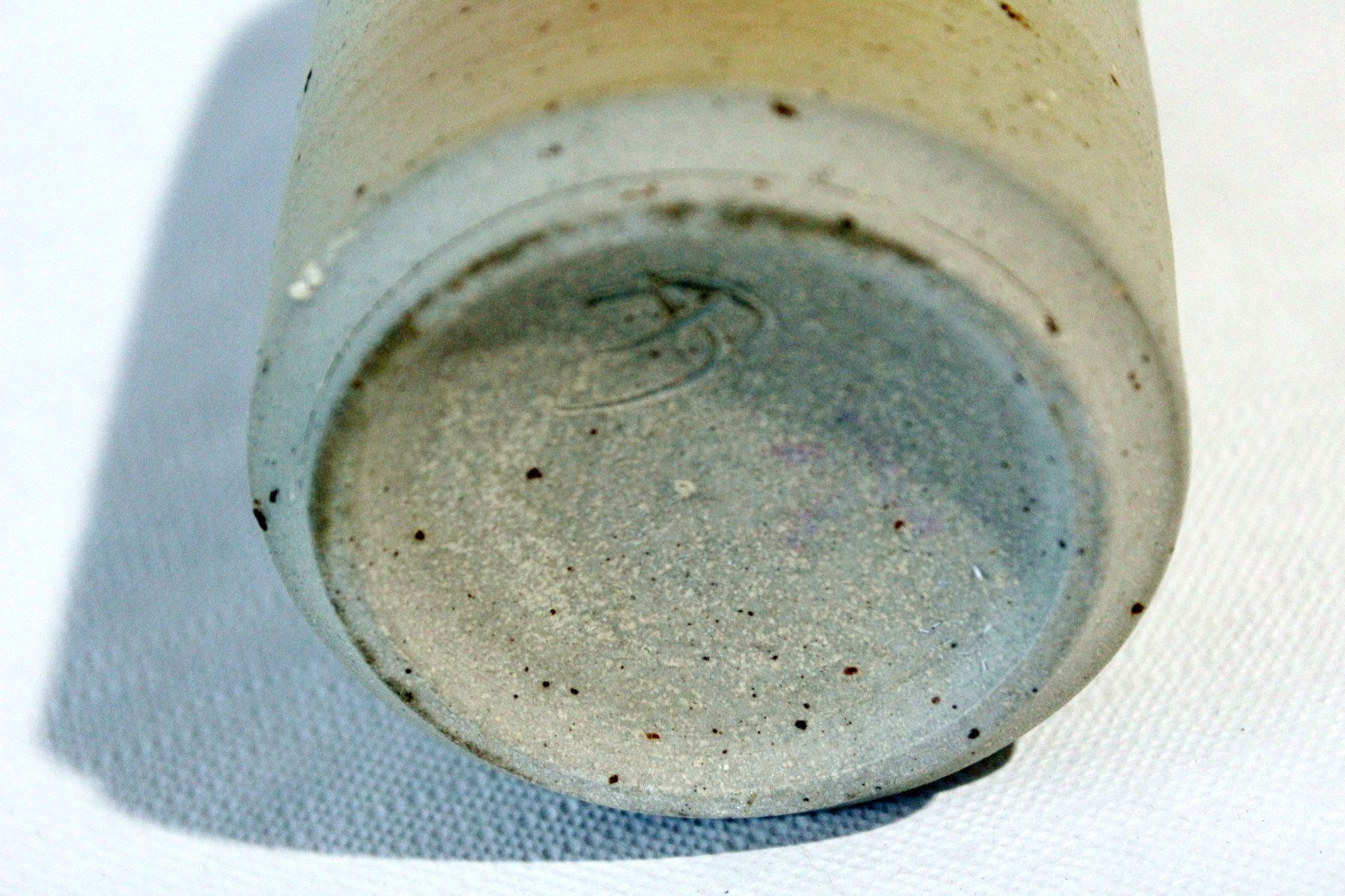 Vasen & Gefässe: Monogrammierte Unikat - STUDIOKERAMIK - VASE / FLASCHE, 1975 – Gebraucht aus Bern von kultiges 7