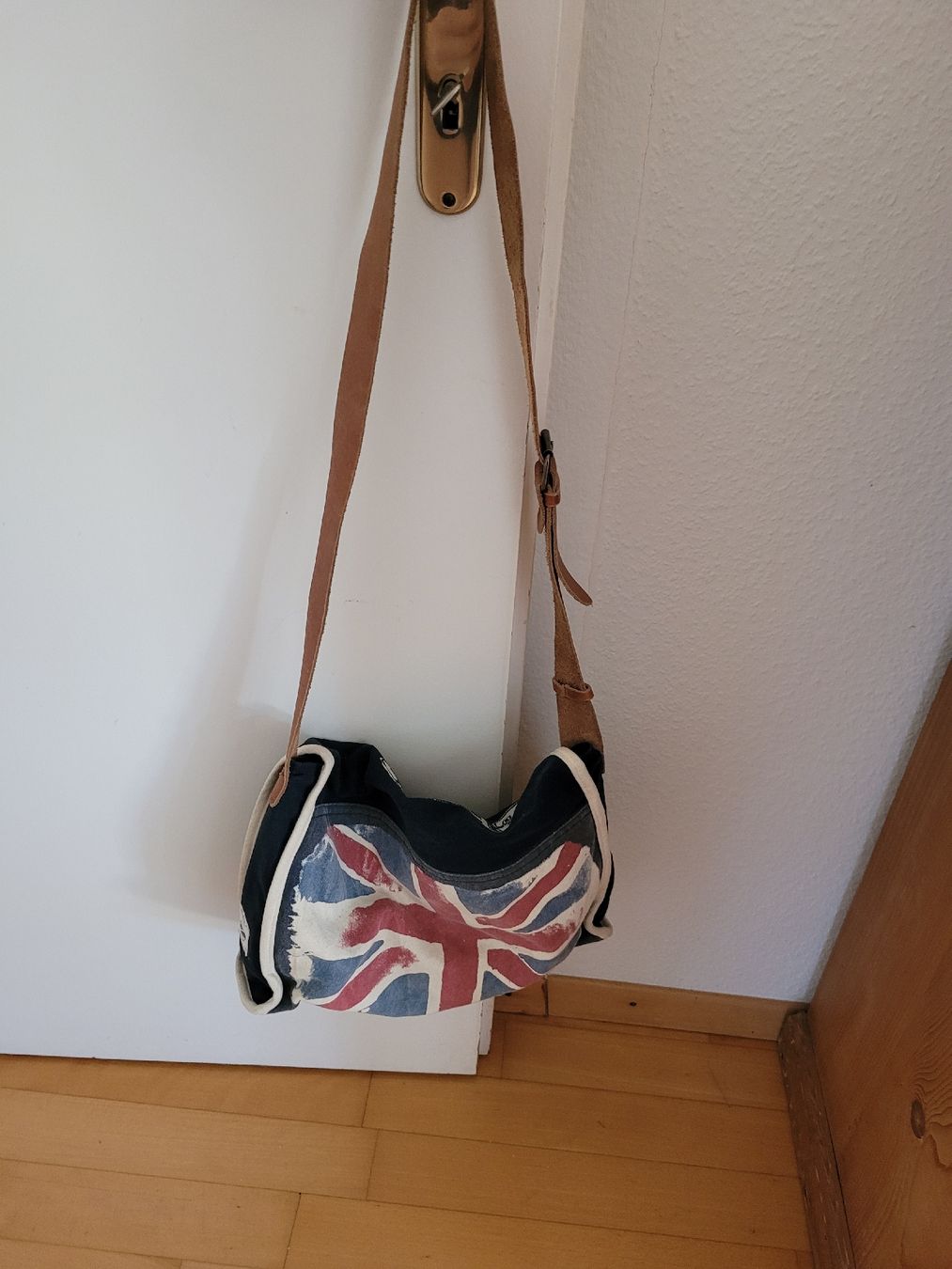 Pepe Jeans Kindertaschen: pepe jeans Tasche – Gebraucht aus Uetikon am See von ftr_y86m