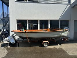 Boot Novimor Crescent Bogusia mit Honda Motor