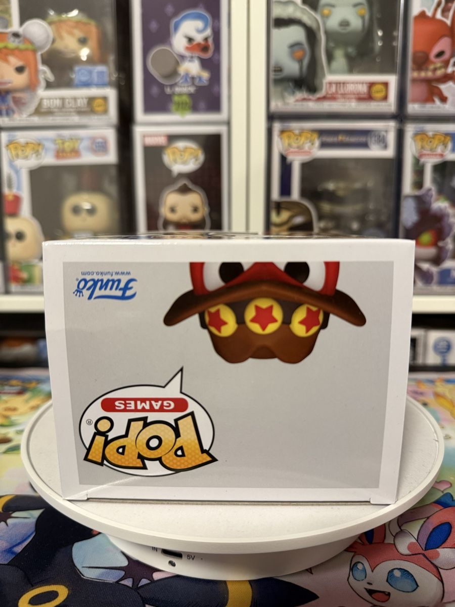 Funko Statuette: Funko Pop Treasure Hunter Knuckles 1055 – Nuovo e nell'imballaggio originale da Flüelen venduto da alex_y88 4