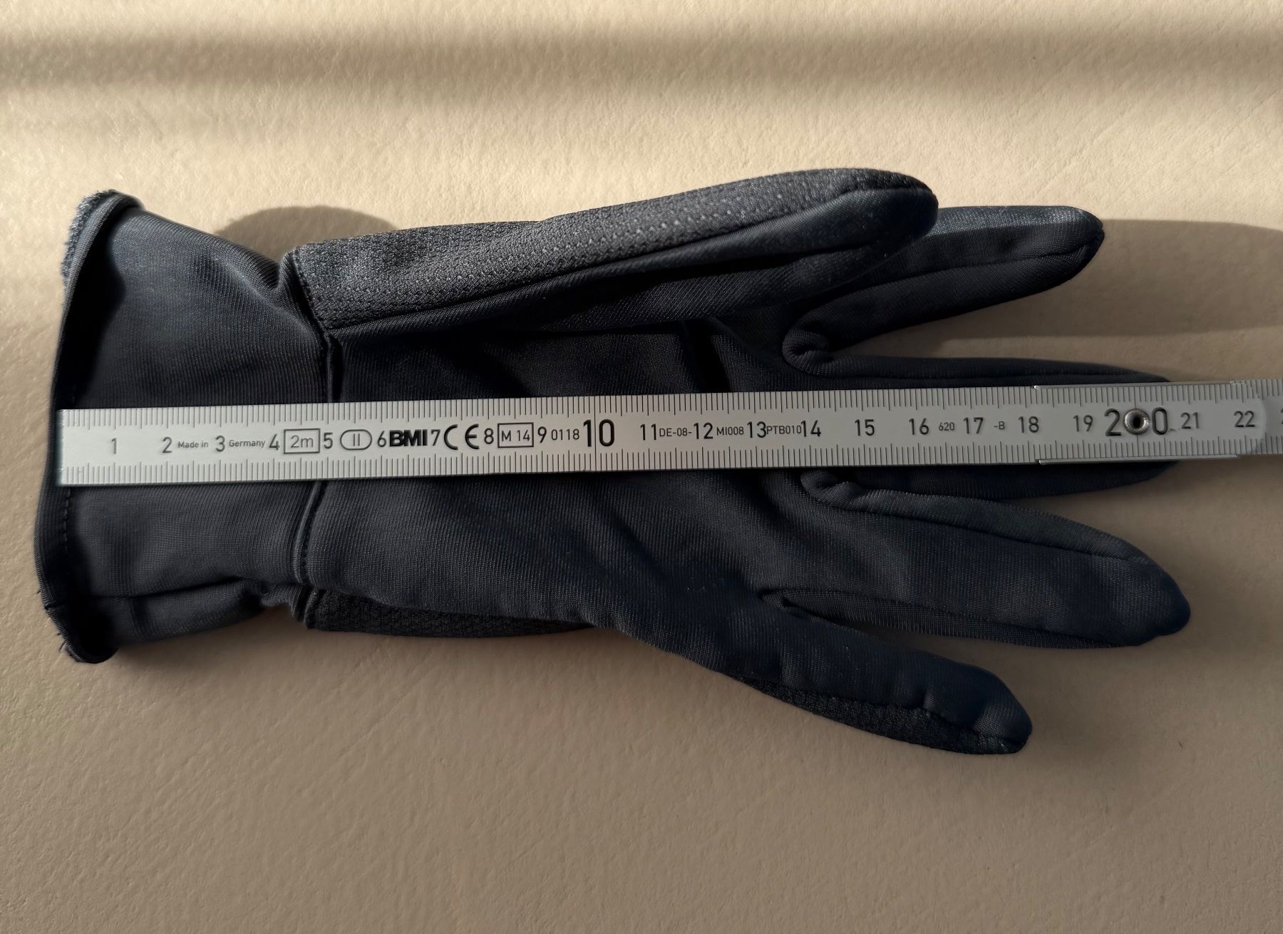 Handschuhe & Handstulpen: CRANE Handschuhe 🩶 – Gebraucht aus zürich von vintage12 7