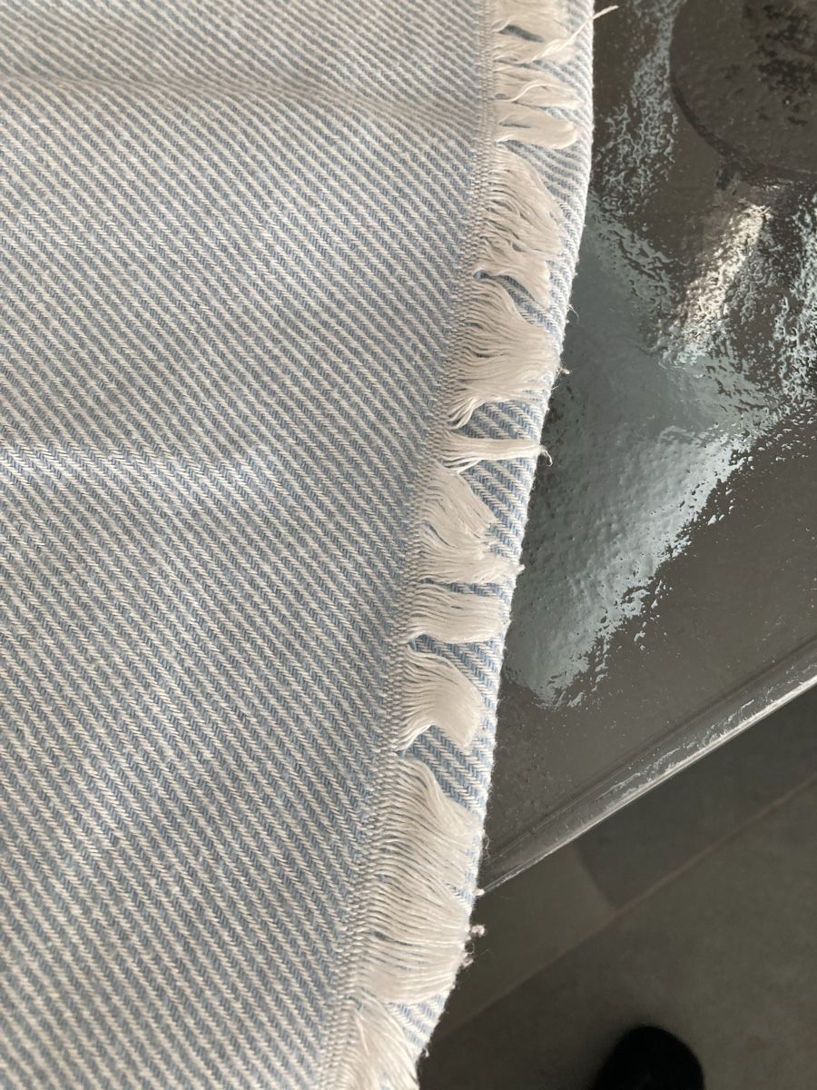 Coperte: Eskimo Kuscheldecke, hellblau gestreift, 130 x 160 cm – Usato da Zürich venduto da einefreude 2